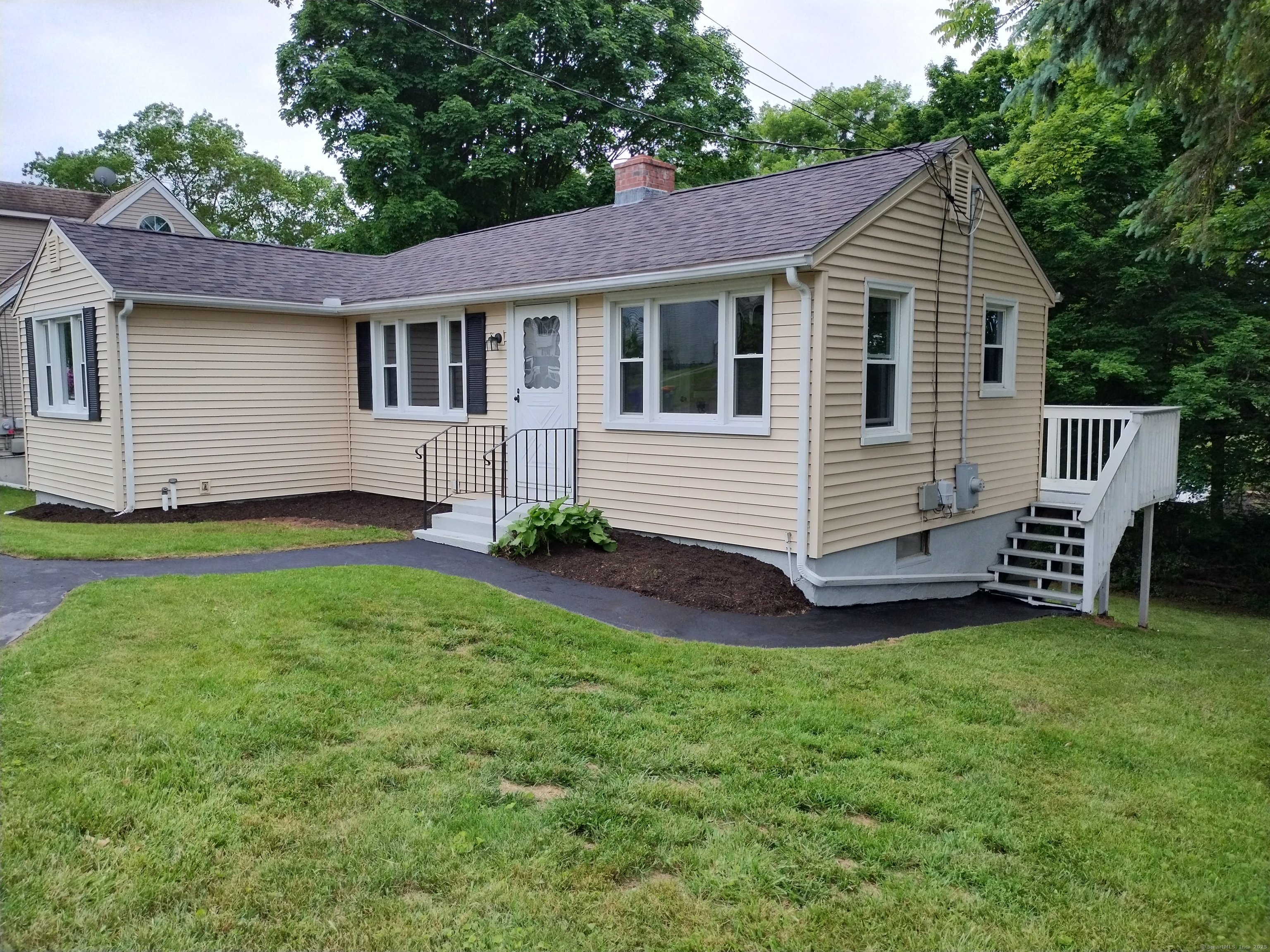 9 Washington Avenue, Meriden, Connecticut image 3