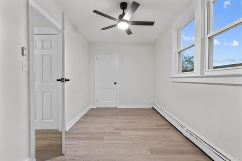 Tiny photo for 32 Lamberton Street, New Haven, CT 06519 (MLS # 24140844)