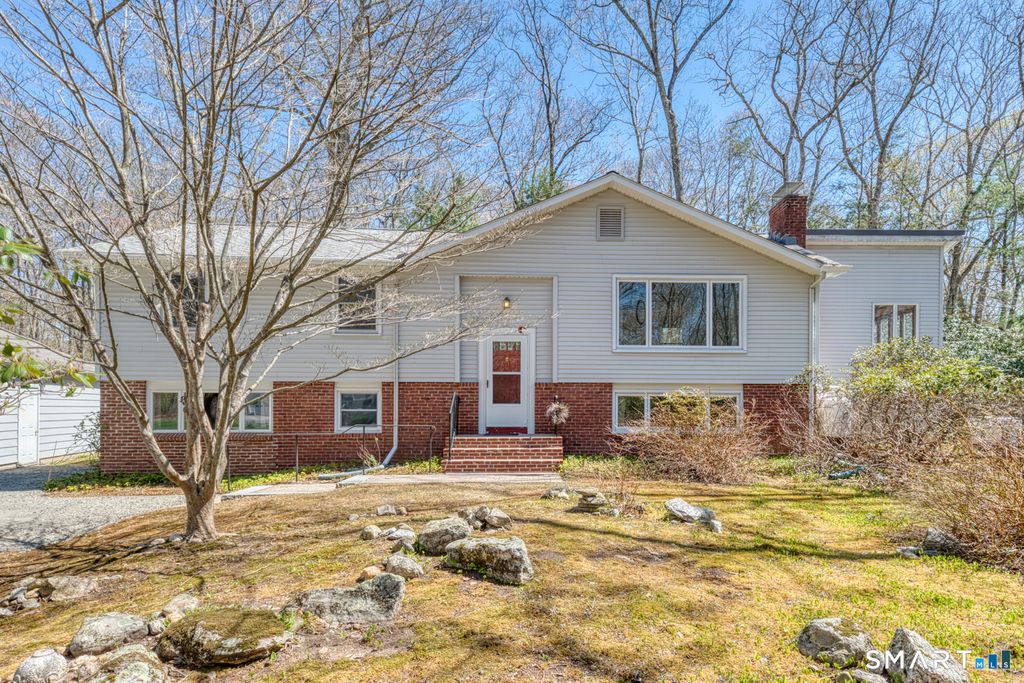 Photo of 6 Costello Circle, Mansfield, CT 06268 (MLS # 24169464)