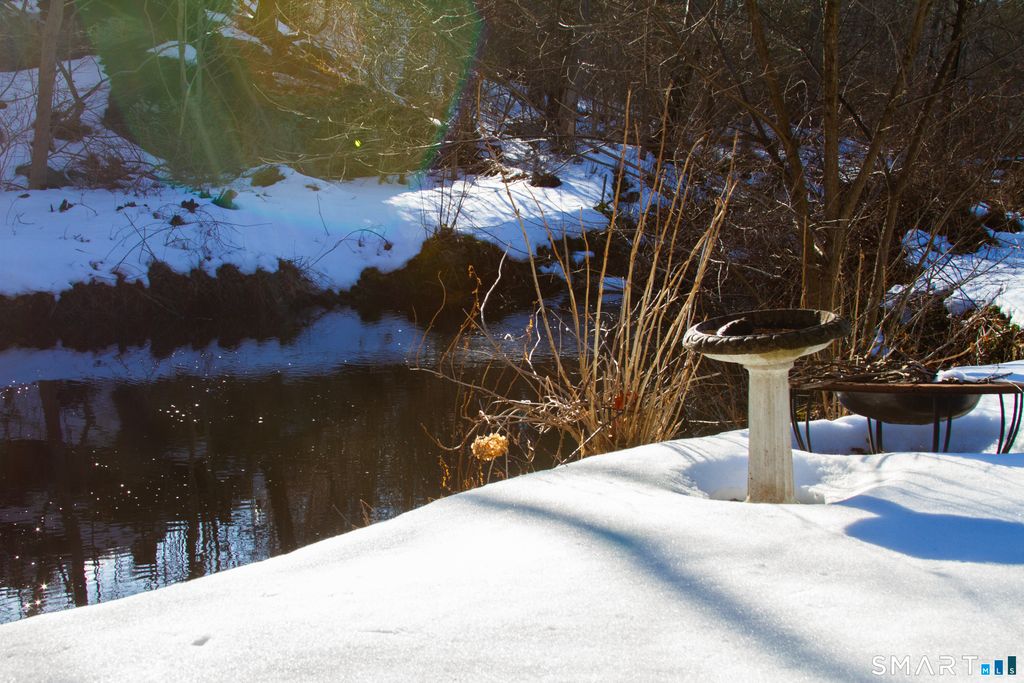 Photo of 21B Hoydens Hill Road, Fairfield, CT 06824 (MLS # 24151422)