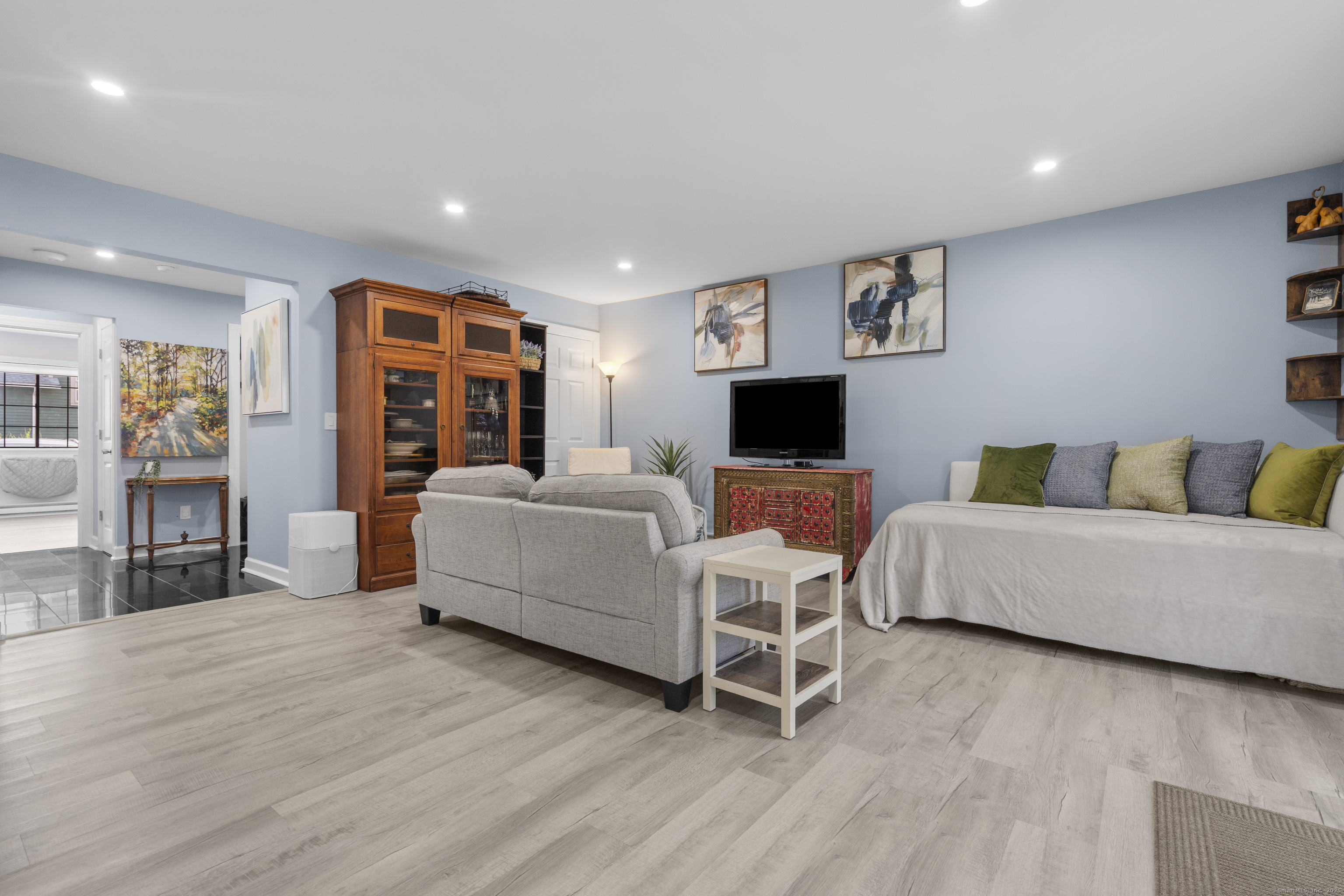187 Flax Hill Road #APT D1, Norwalk, Connecticut image 12