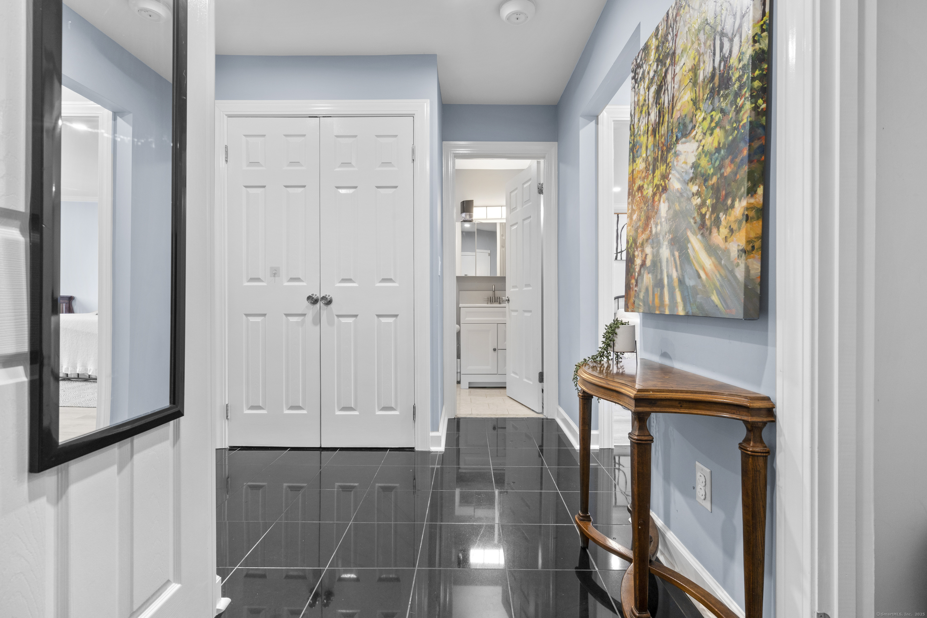 187 Flax Hill Road #APT D1, Norwalk, Connecticut image 3