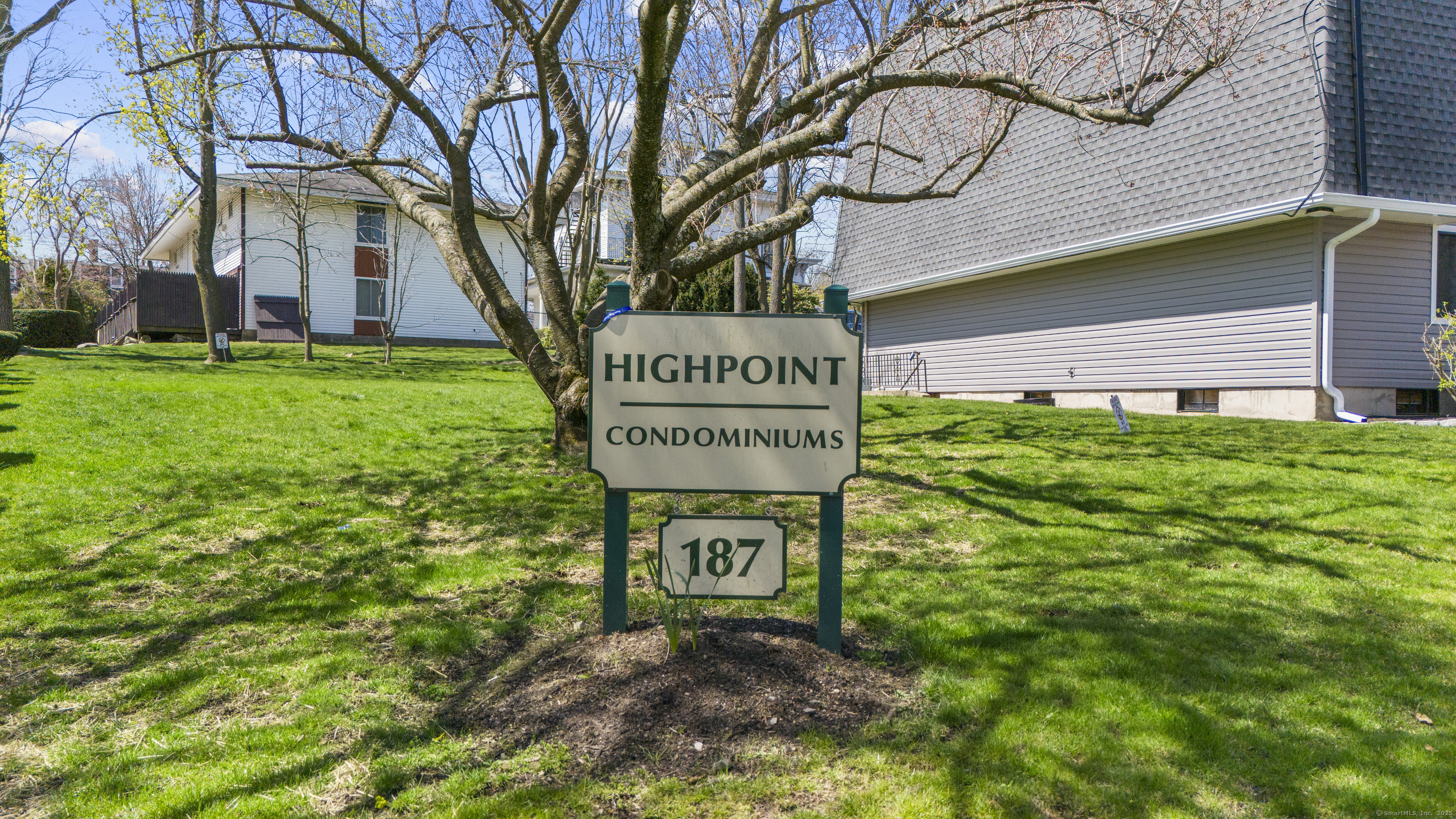 187 Flax Hill Road #APT D1, Norwalk, Connecticut image 2