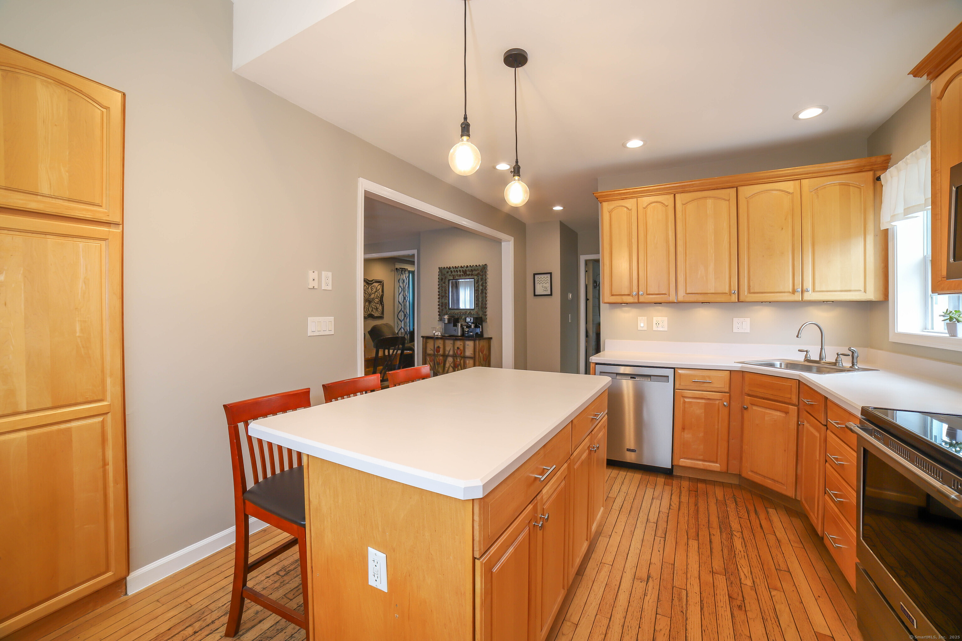 48 Taylor Avenue, East Haven, Connecticut image 7