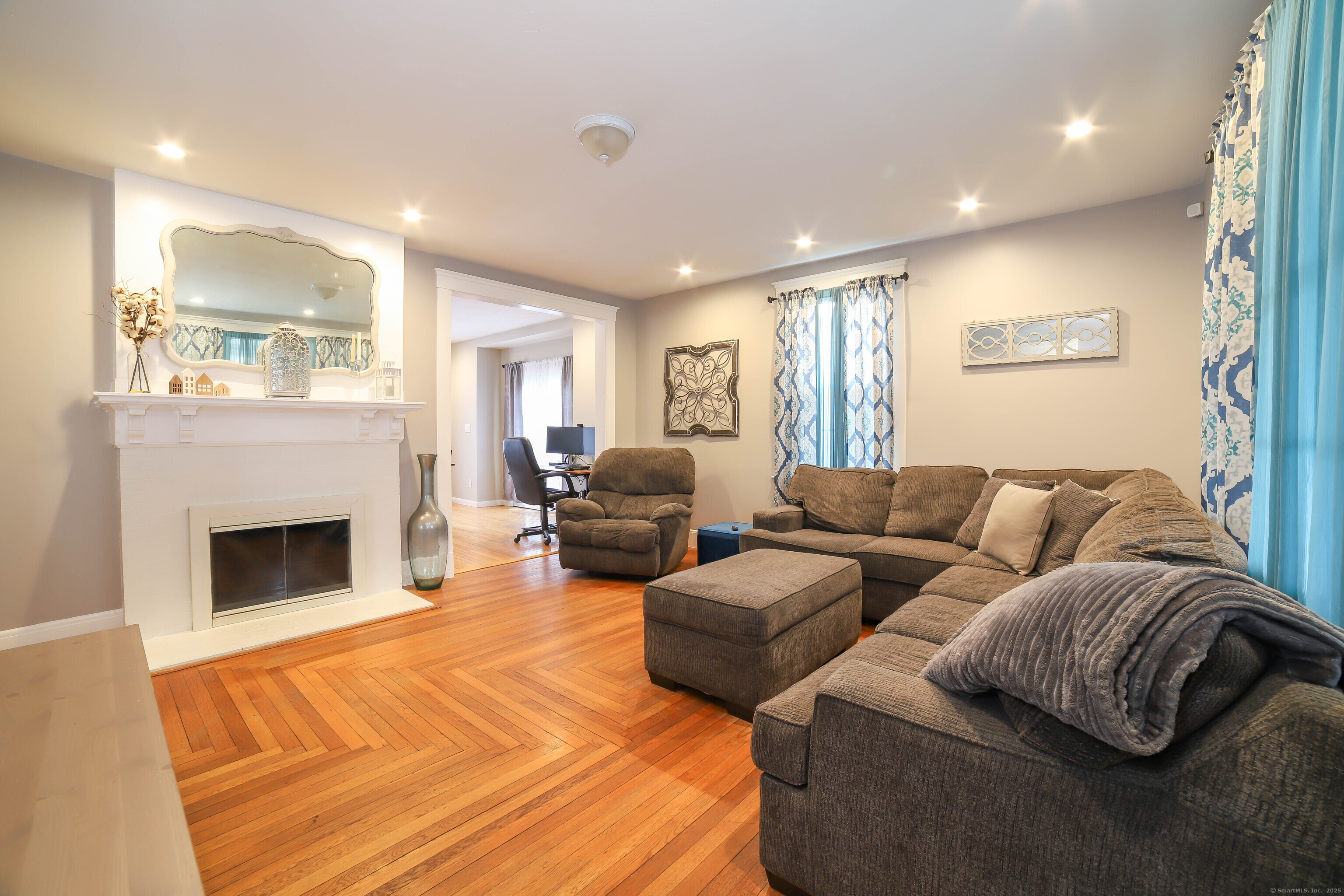 48 Taylor Avenue, East Haven, Connecticut image 4