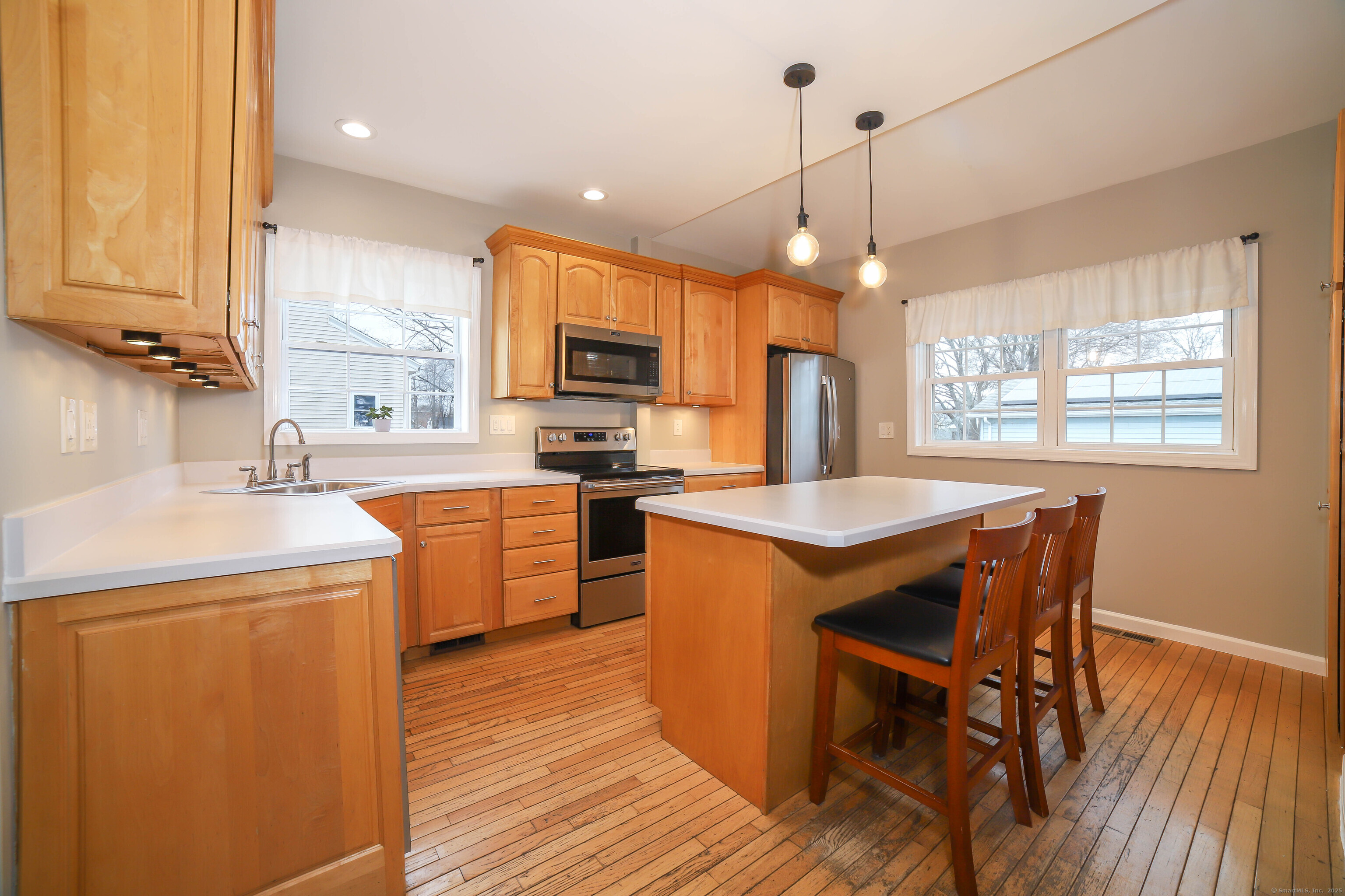 48 Taylor Avenue, East Haven, Connecticut image 9