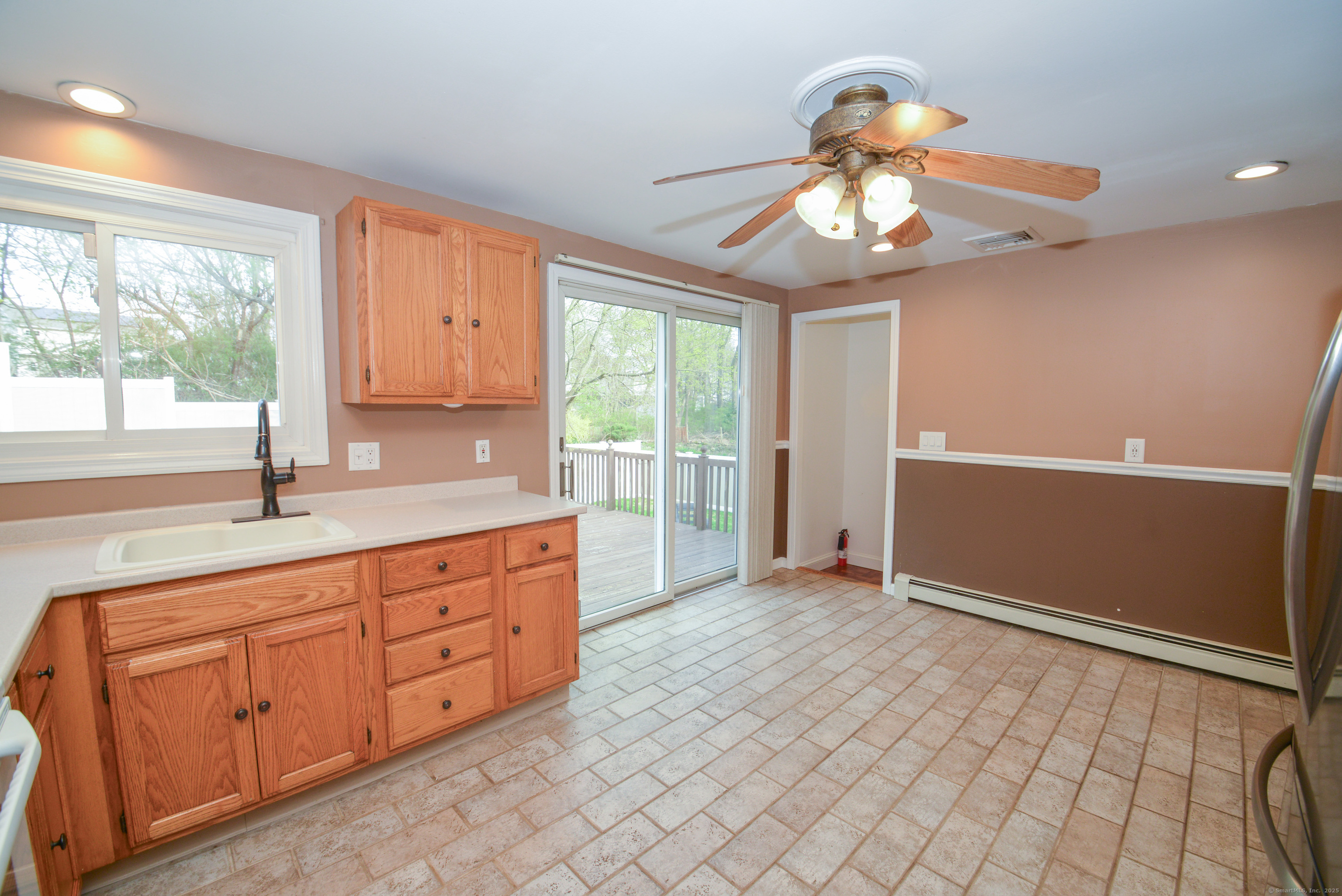 32 Gresham Street, Milford, Connecticut image 8