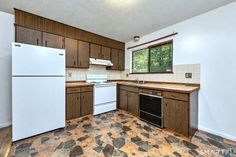 Tiny photo for 31 Kay Lane #A, Waterbury, CT 06708 (MLS # 24211017)