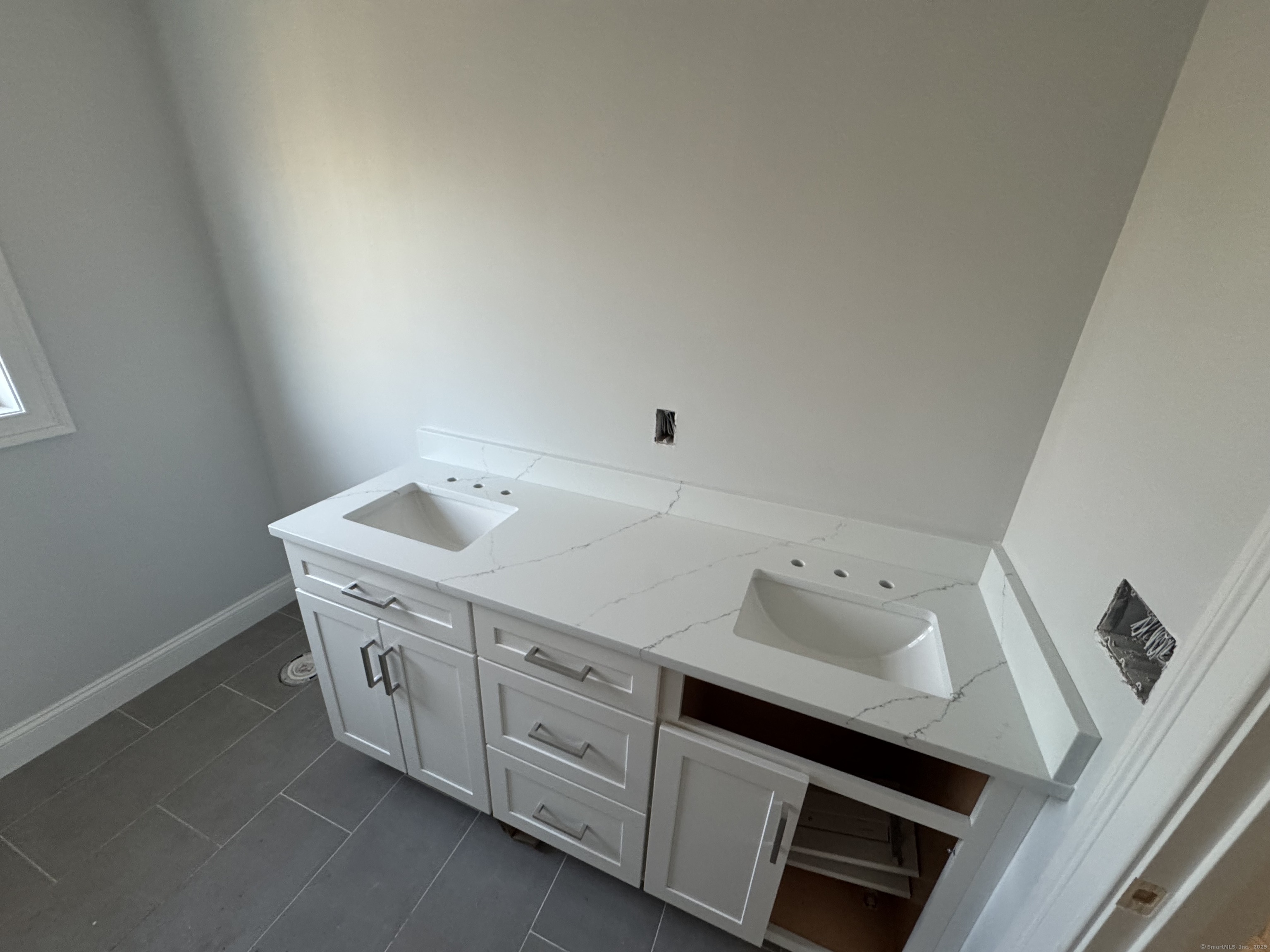 76 Roxbury Road, East Lyme, Connecticut image 5