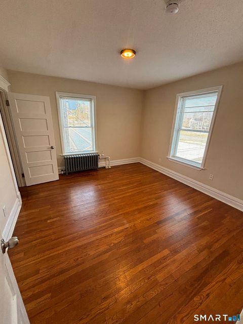 Tiny photo for 409 Main Street #9, Cromwell, CT 06416 (MLS # 24150901)