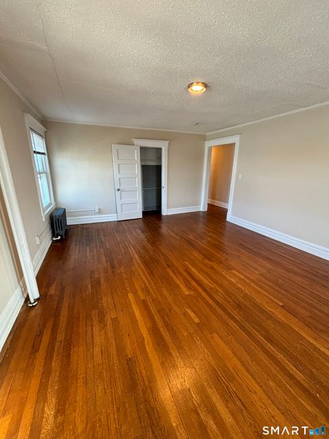 Tiny photo for 409 Main Street #9, Cromwell, CT 06416 (MLS # 24150901)