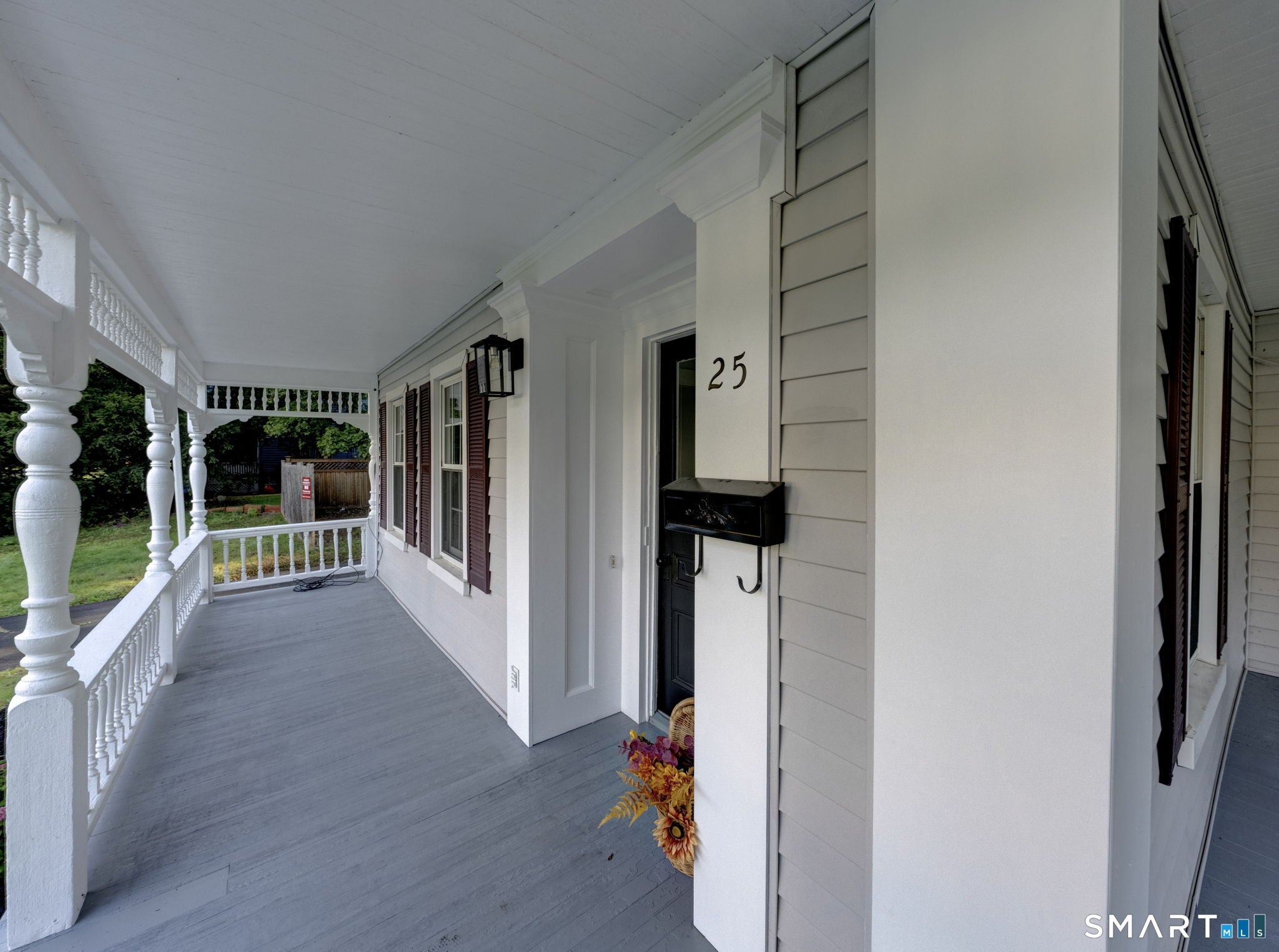 25 Maple Avenue