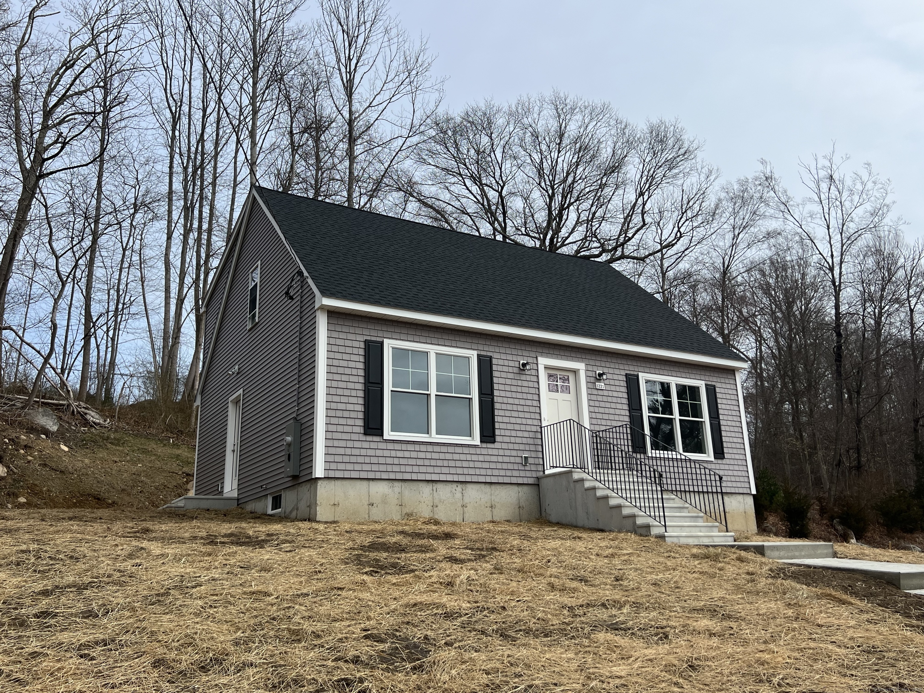 1221 N Pleasant Valley Road, Groton, Connecticut image 2