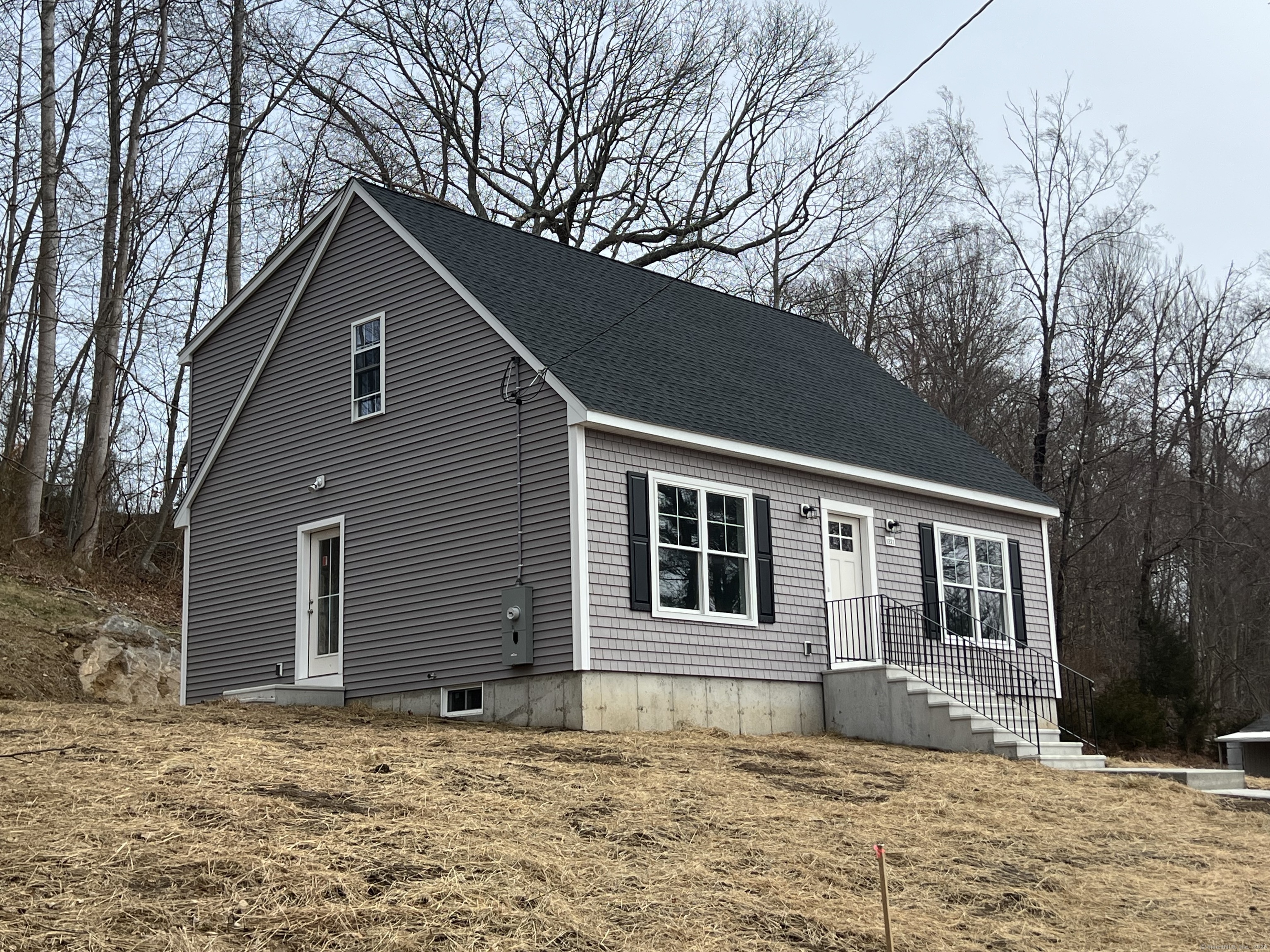 1221 N Pleasant Valley Road, Groton, Connecticut image 1