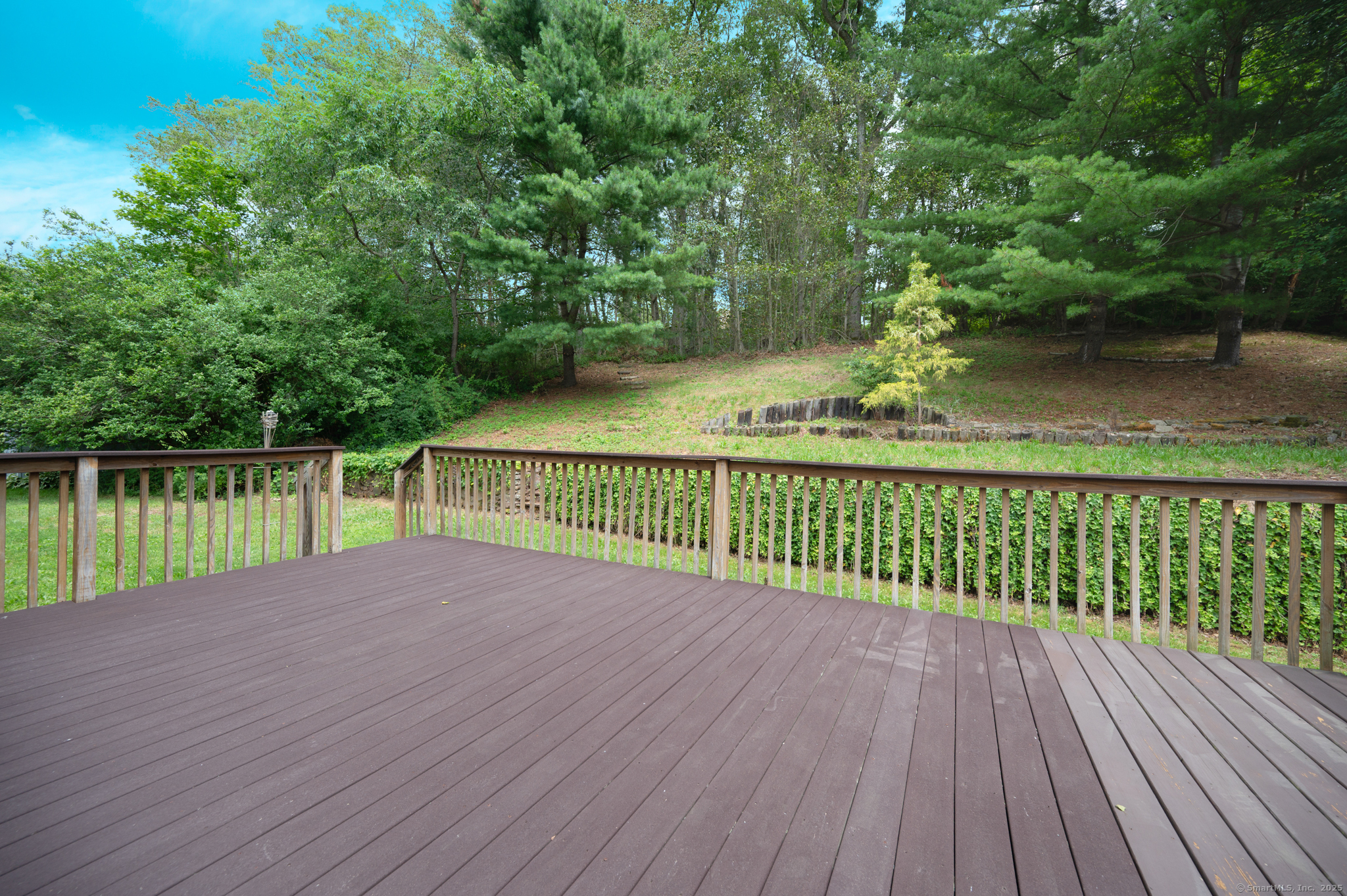 140 Braeside Drive