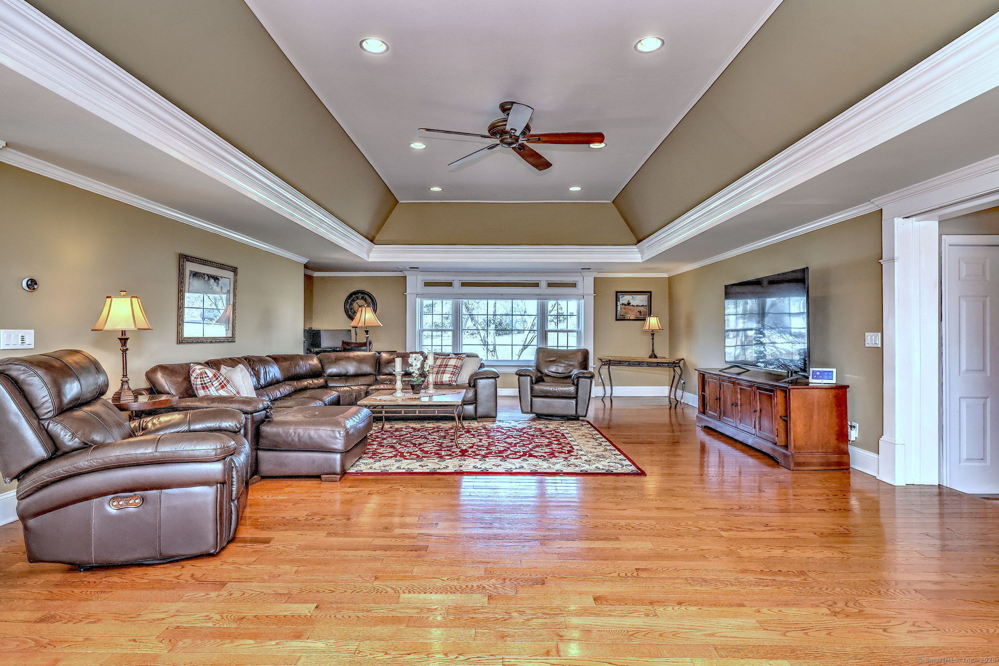 242 Currier Drive, Orange, Connecticut image 16