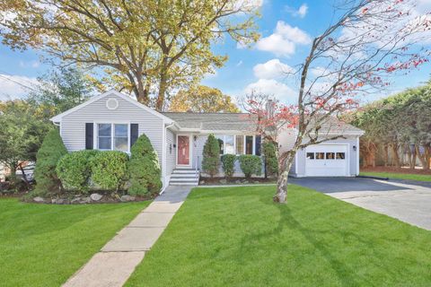 Photo of 75 Tucci Drive, Stratford, CT 06614 (MLS # 24138287)