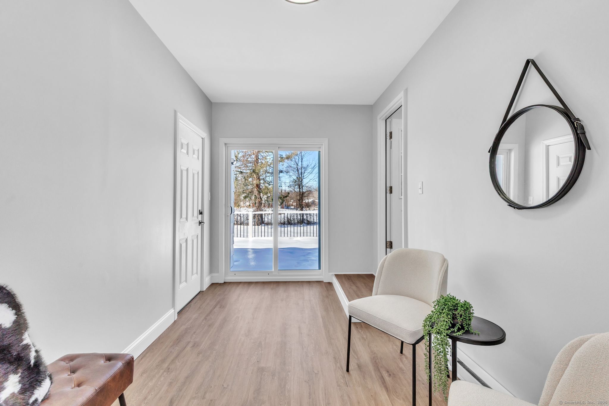 215 N Grand Street, Suffield, Connecticut image 4