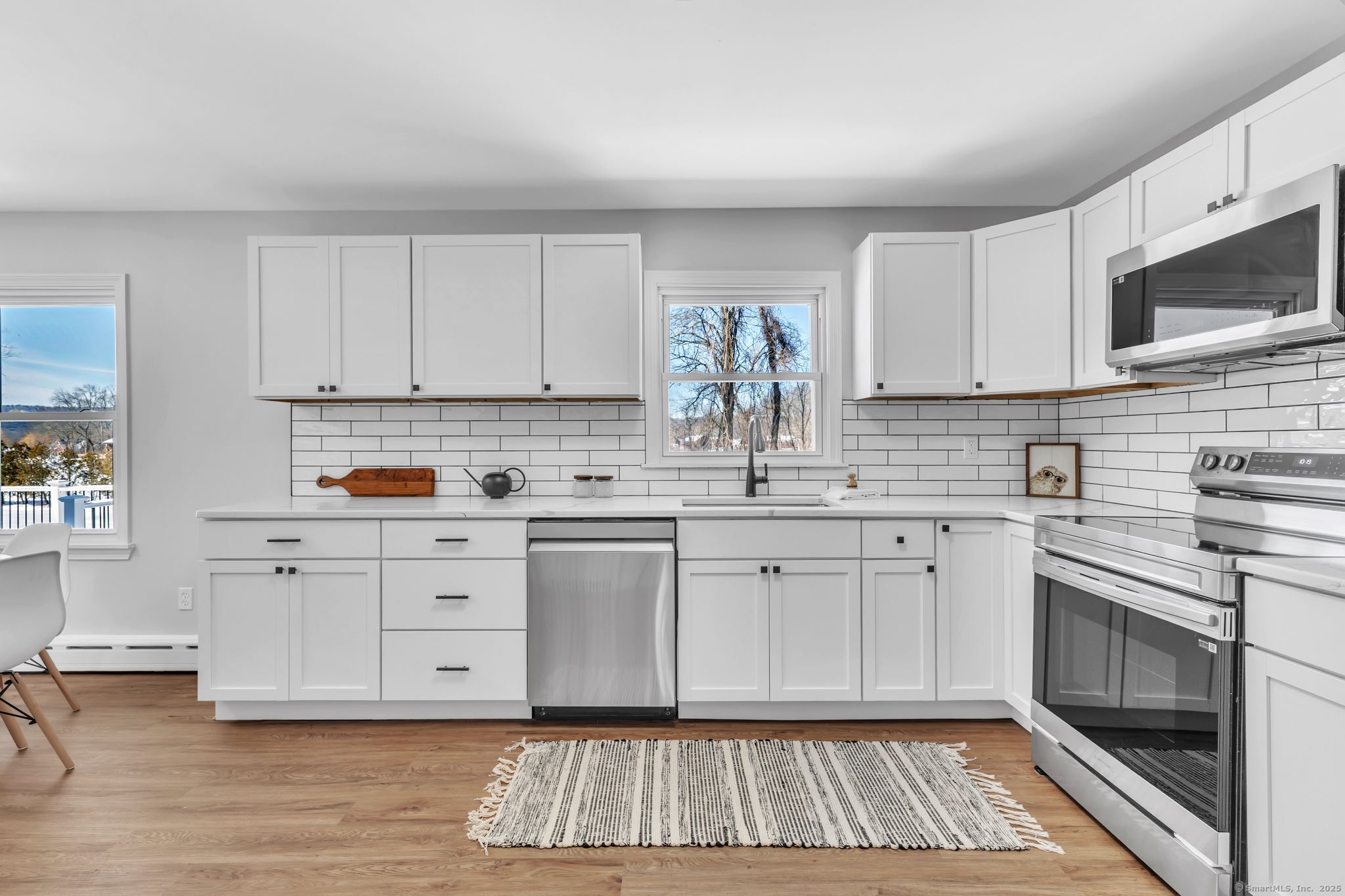 215 N Grand Street, Suffield, Connecticut image 14
