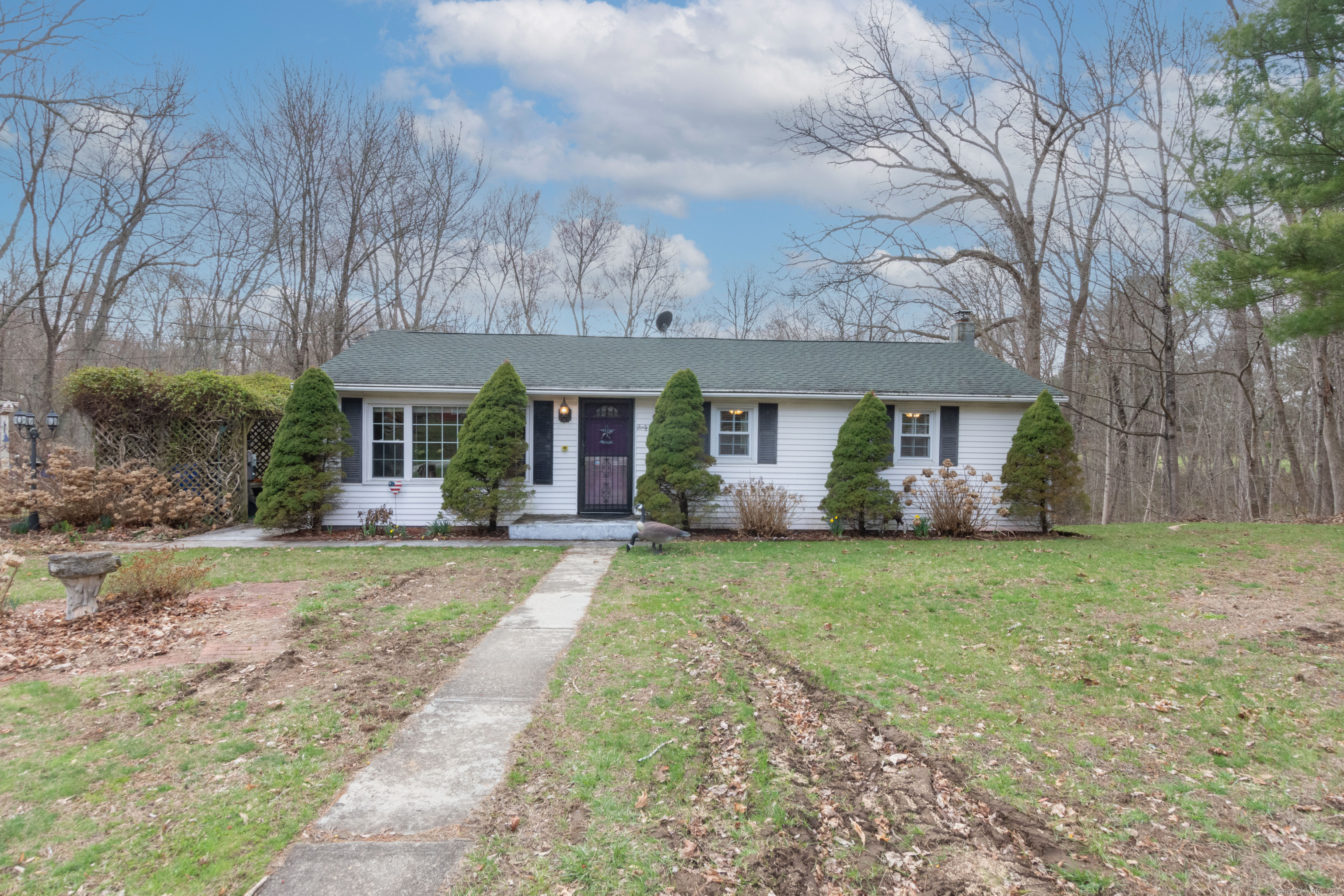 61 Collelo Avenue, Plainfield, Connecticut image 1