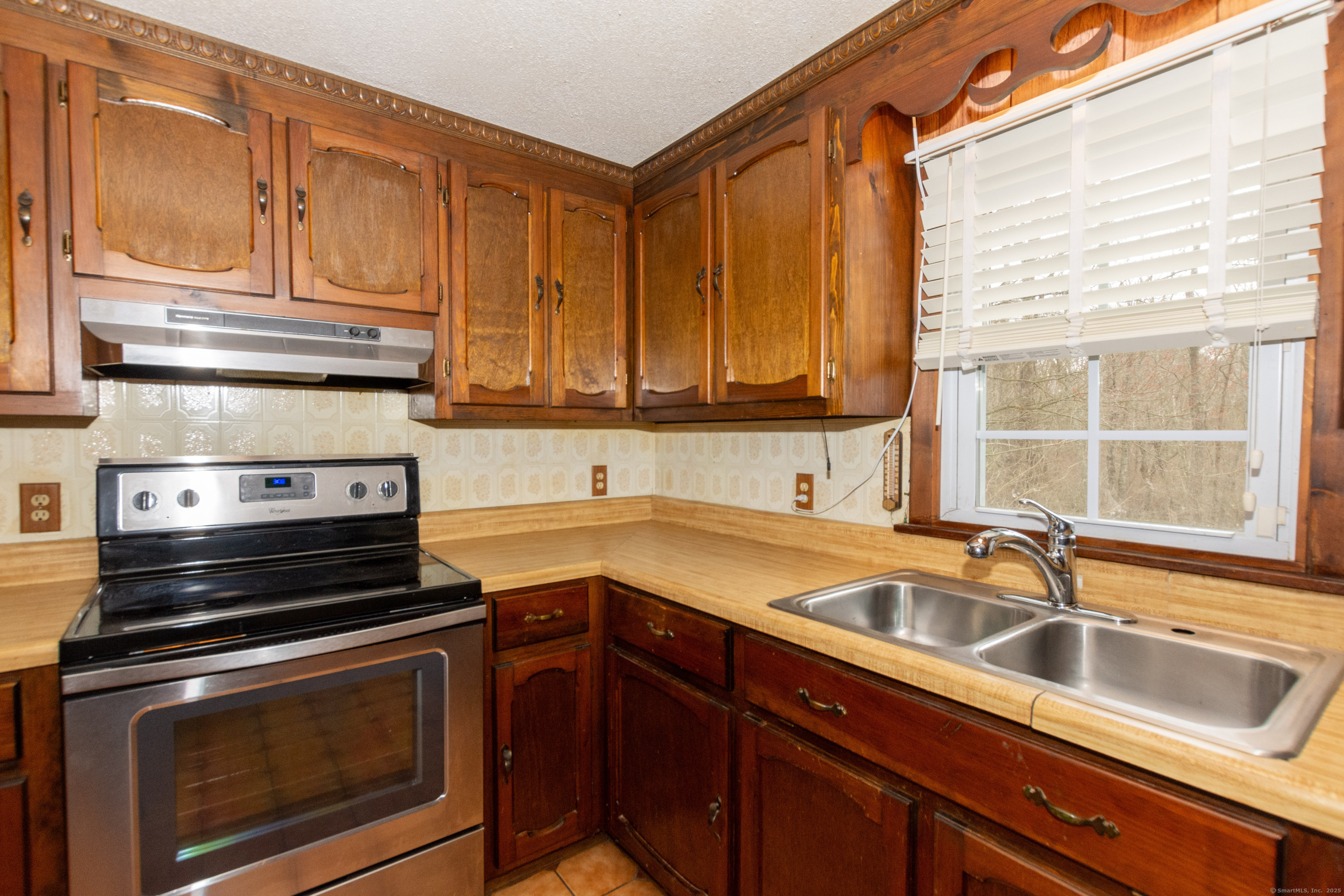 61 Collelo Avenue, Plainfield, Connecticut image 14