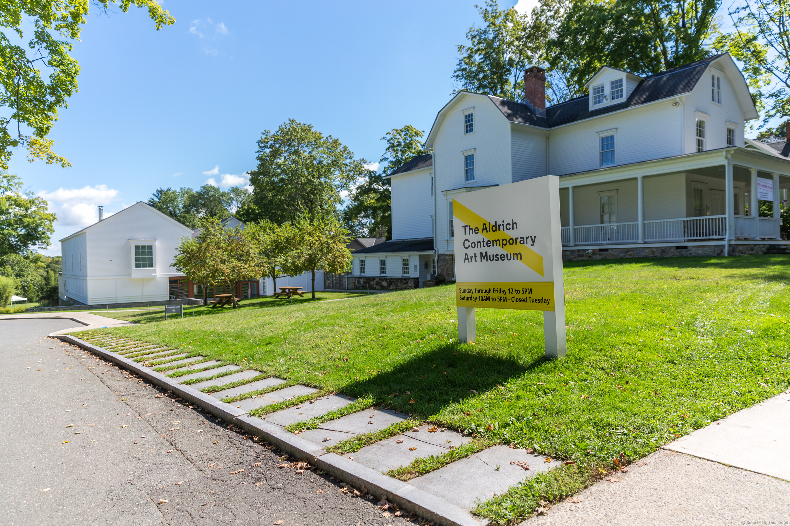 4 Sandlewood Lane #4, Ridgefield, Connecticut image 32