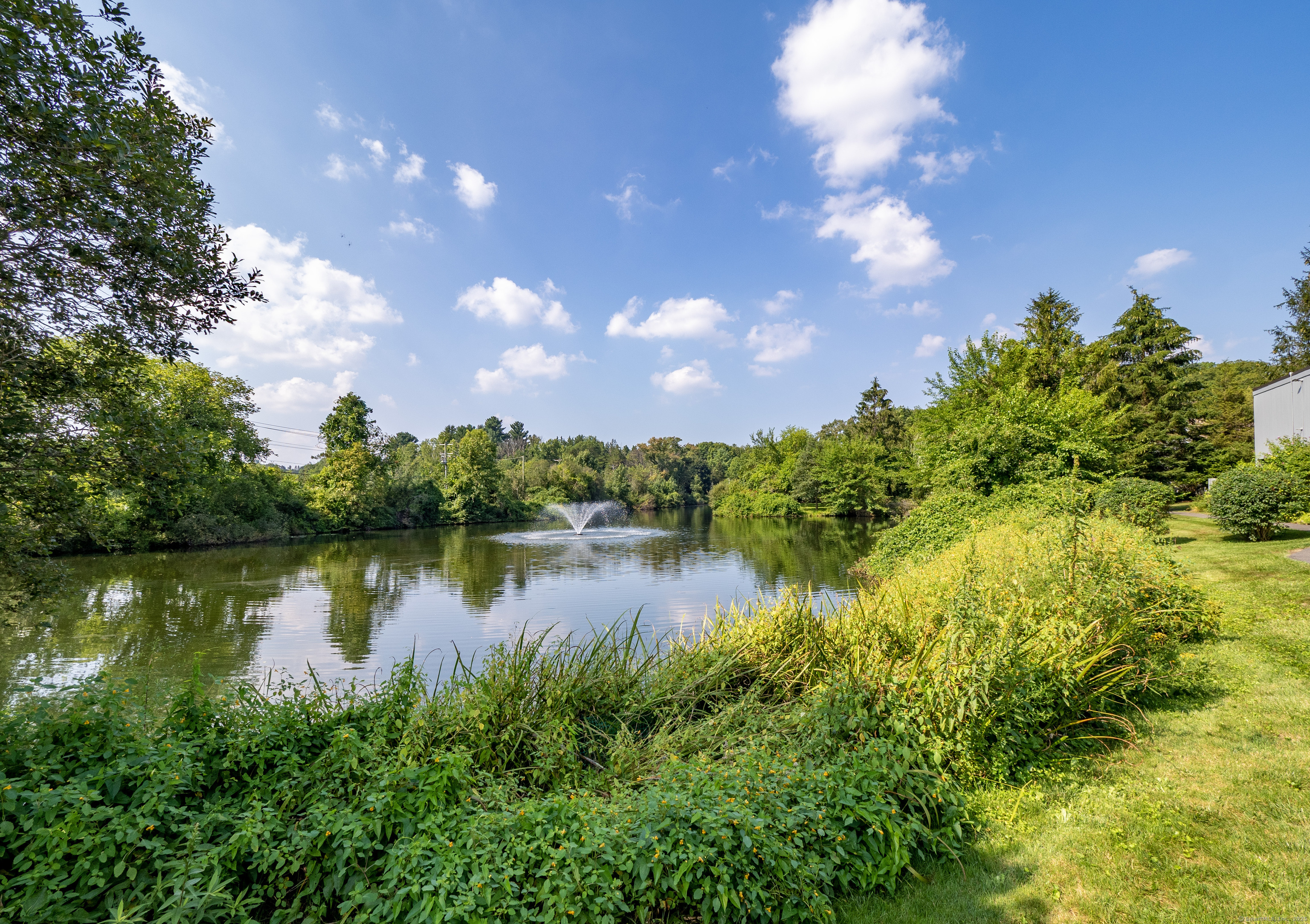4 Sandlewood Lane #4, Ridgefield, Connecticut image 2