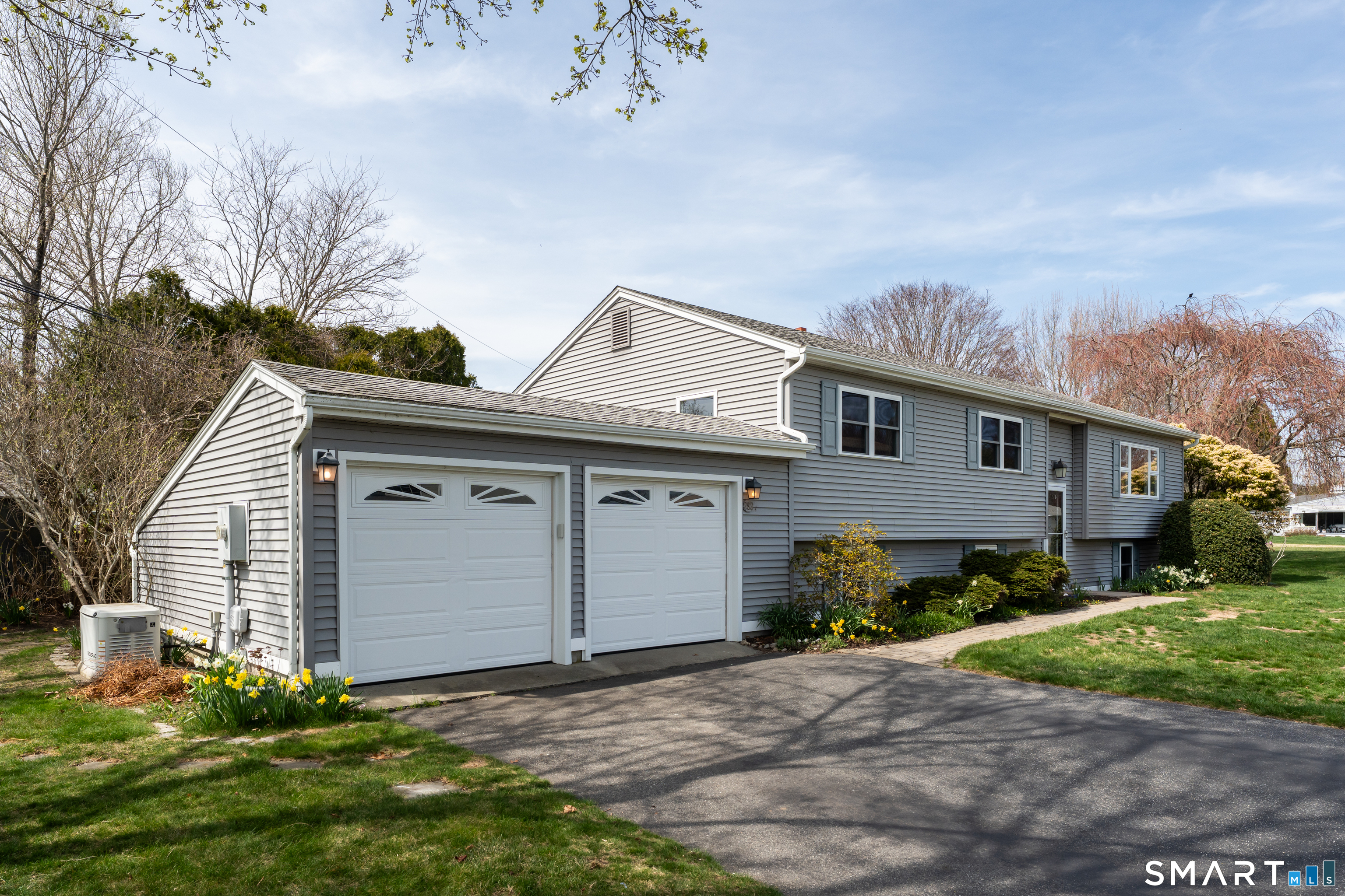 282 Millstone Road East