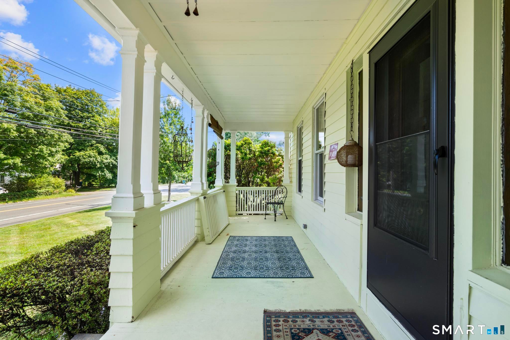 169 River Road