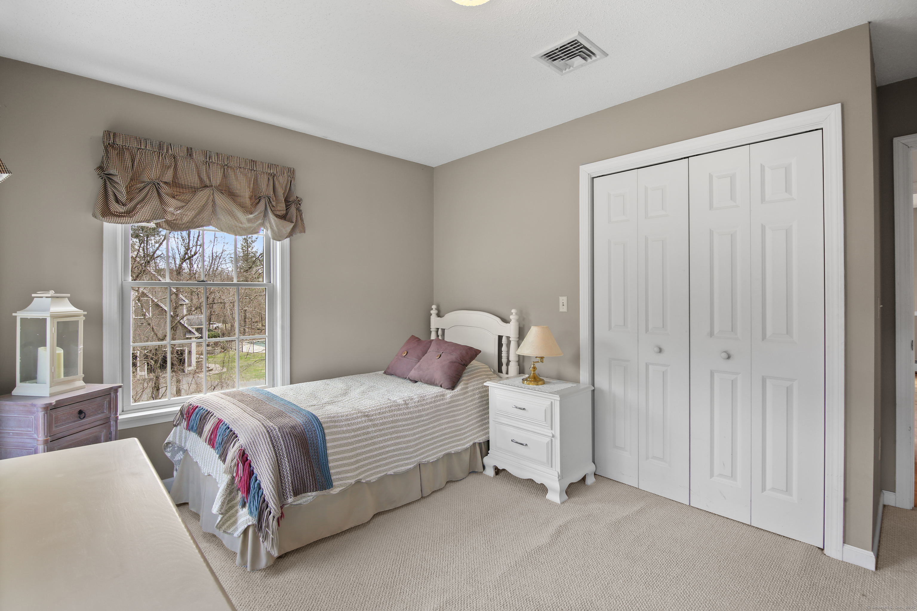 22 Cortland Drive, Tolland, Connecticut image 21
