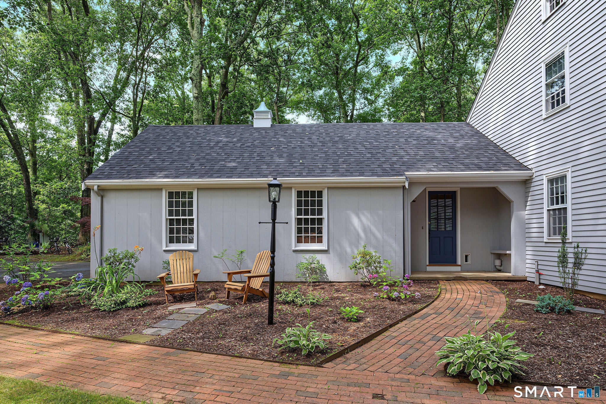 25 Knob Hill Road