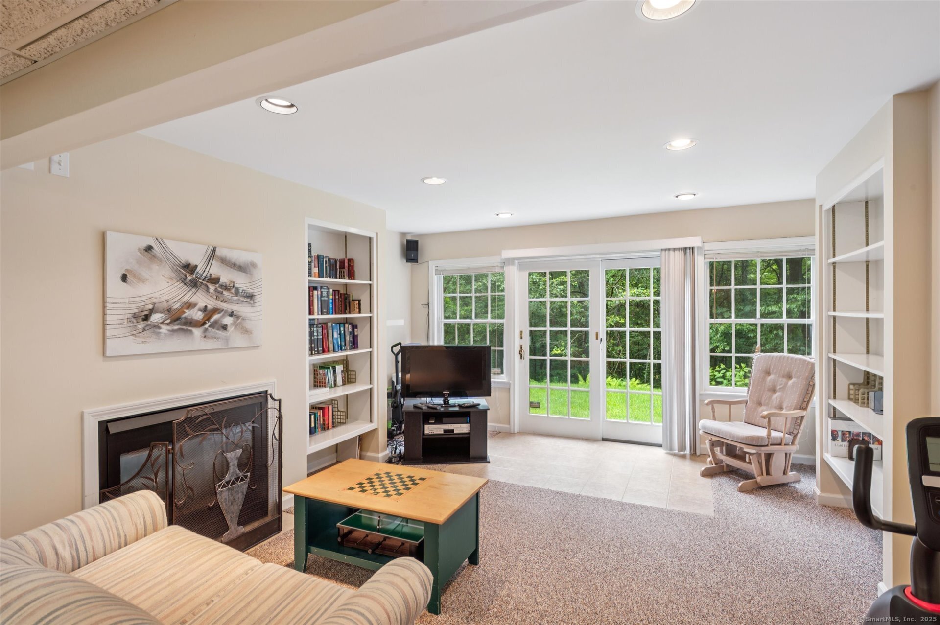 Avon, Connecticut 06001, United States, 5 Bedrooms Bedrooms, ,6 BathroomsBathrooms,Residential,Active,155691