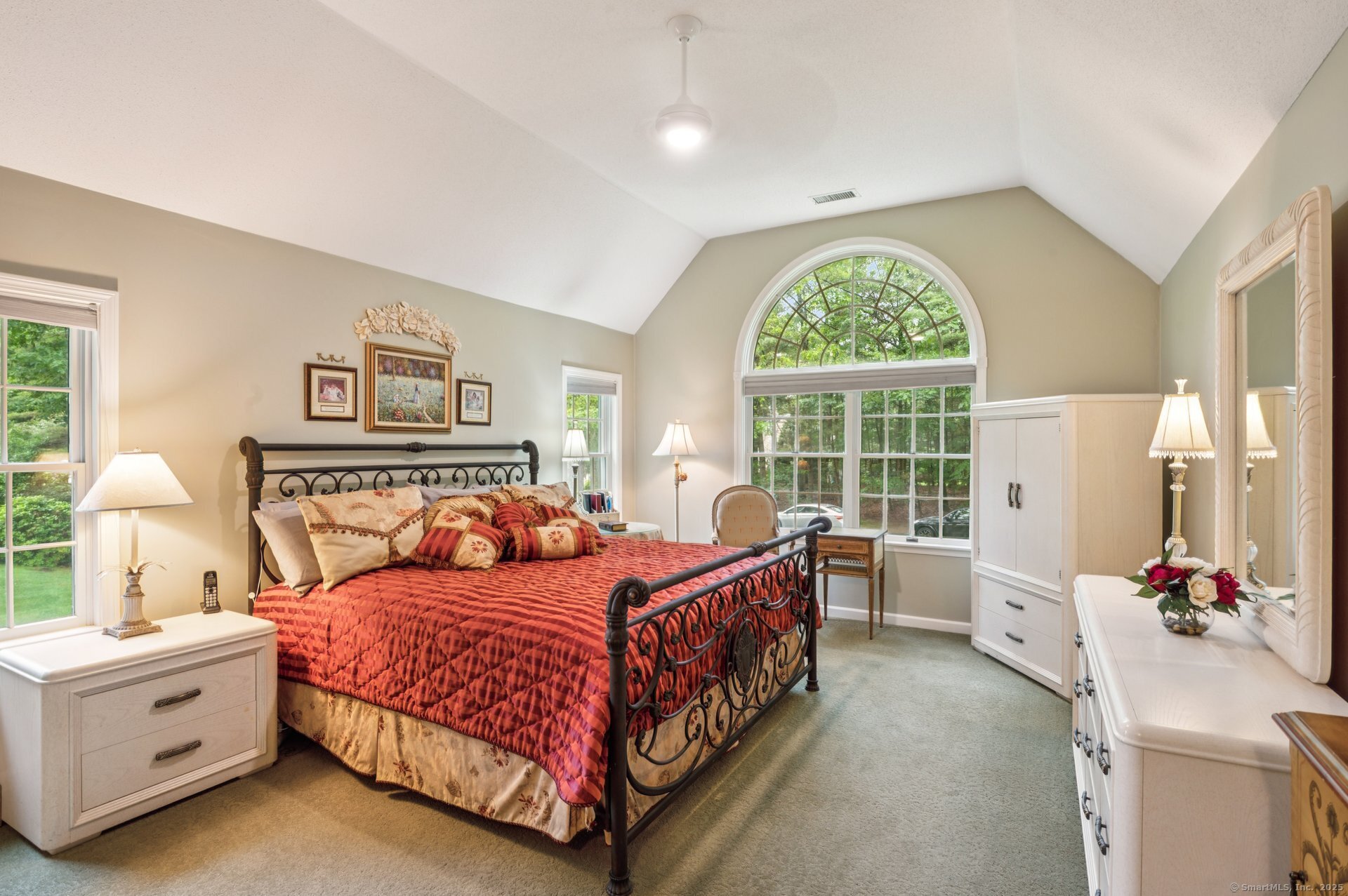 Avon, Connecticut 06001, United States, 5 Bedrooms Bedrooms, ,6 BathroomsBathrooms,Residential,Active,155691