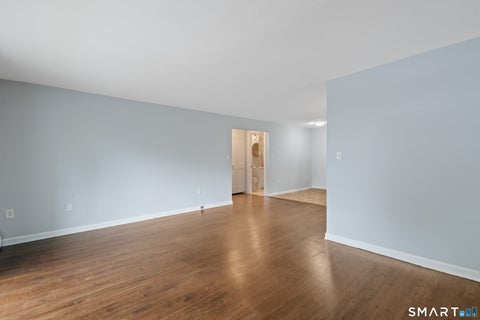 Tiny photo for 104 Oakwood Avenue #B7, West Hartford, CT 06119 (MLS # 24202922)
