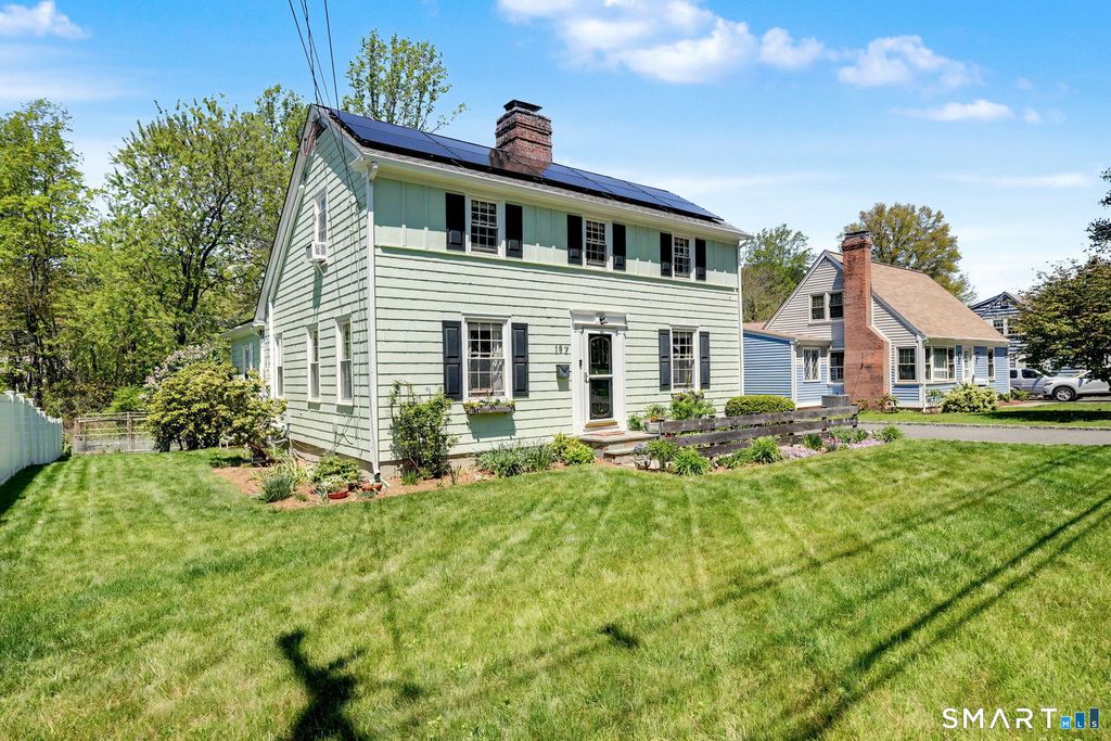 Photo of 187 Southern Boulevard, Danbury, CT 06810 (MLS # 24174337)
