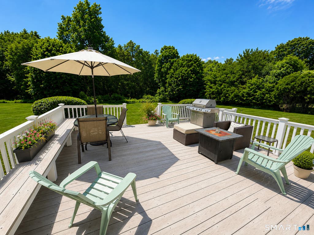 Photo of 52 Jasmine Lane, Glastonbury, CT 06033 (MLS # 24183732)