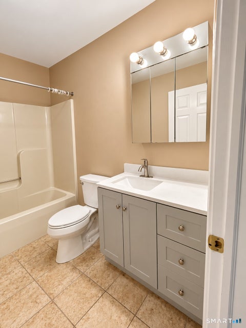 Tiny photo for 5 Rockland Road #B4, Norwalk, CT 06854 (MLS # 24211688)