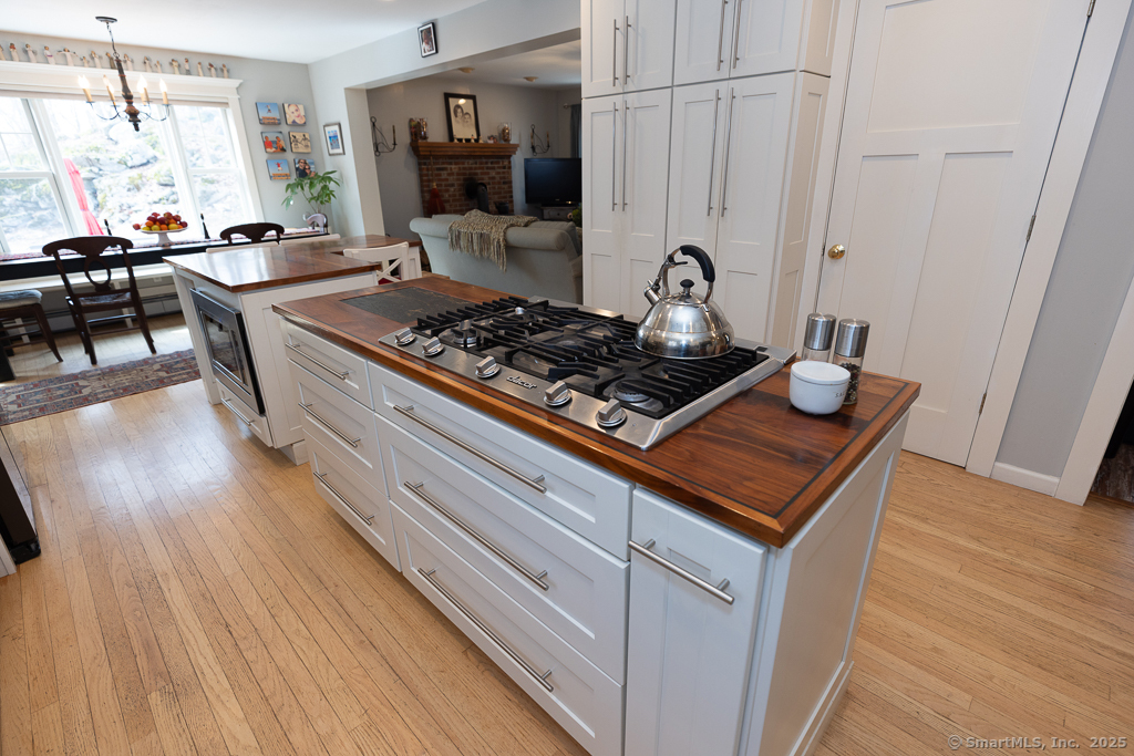 8 Acorn Drive, Old Saybrook, Connecticut image 7
