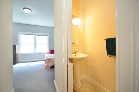 Tiny photo for 3 Katherine Way #3, Ellington, CT 06029 (MLS # 24146432)