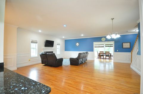 Tiny photo for 3 Katherine Way #3, Ellington, CT 06029 (MLS # 24146432)