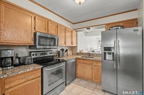 Tiny photo for 45 Far View Commons #45, Southbury, CT 06488 (MLS # 24164485)