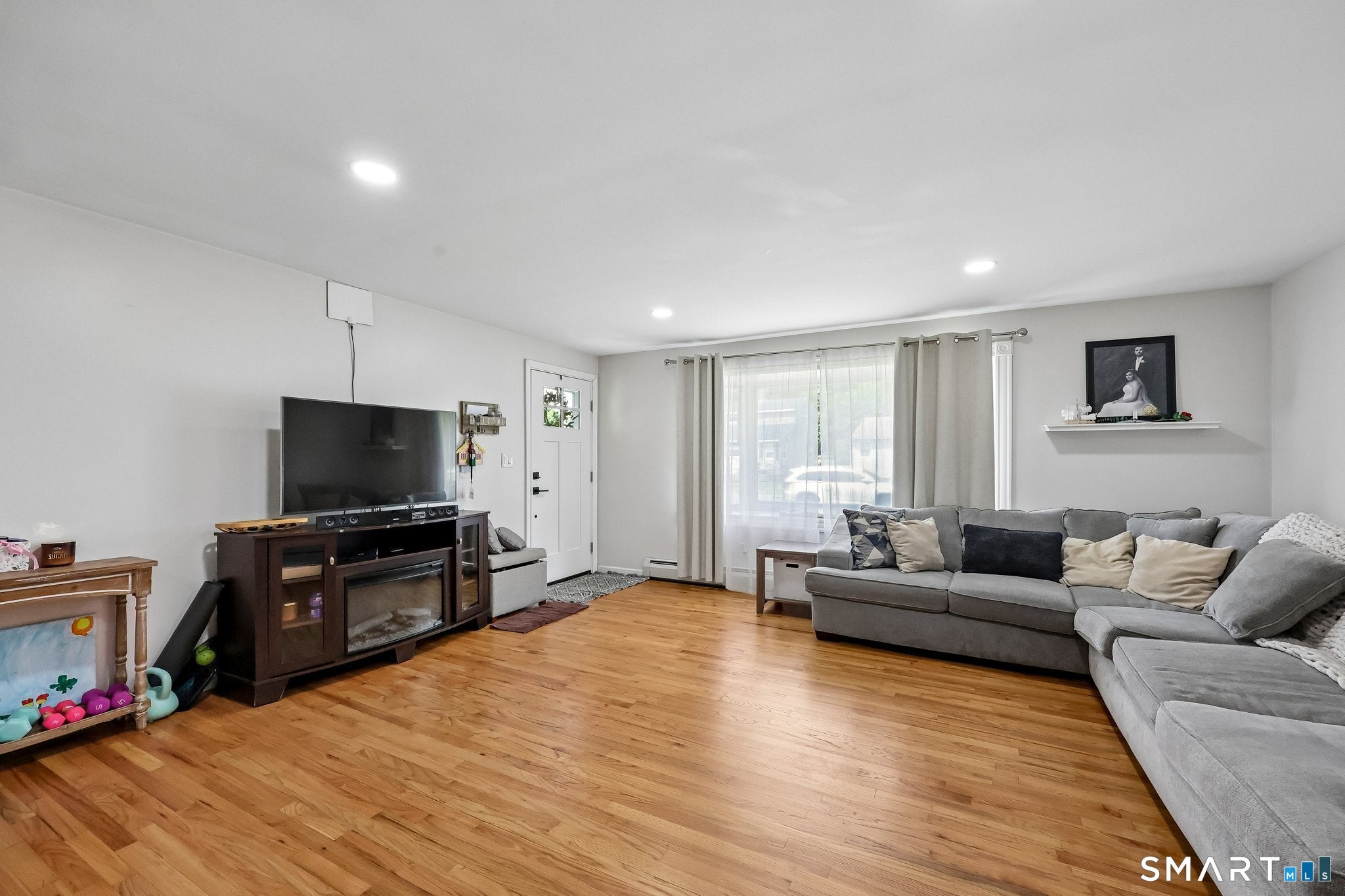 94 Roosevelt St Extension