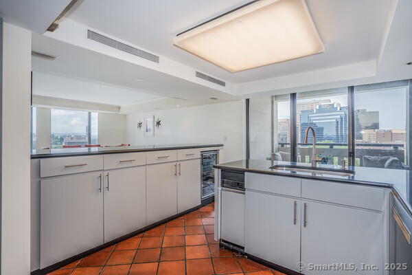 1 Gold Street #APT 14ABC, Hartford, Connecticut image 17