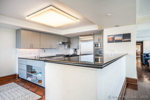 1 Gold Street #APT 14ABC, Hartford, Connecticut image 16