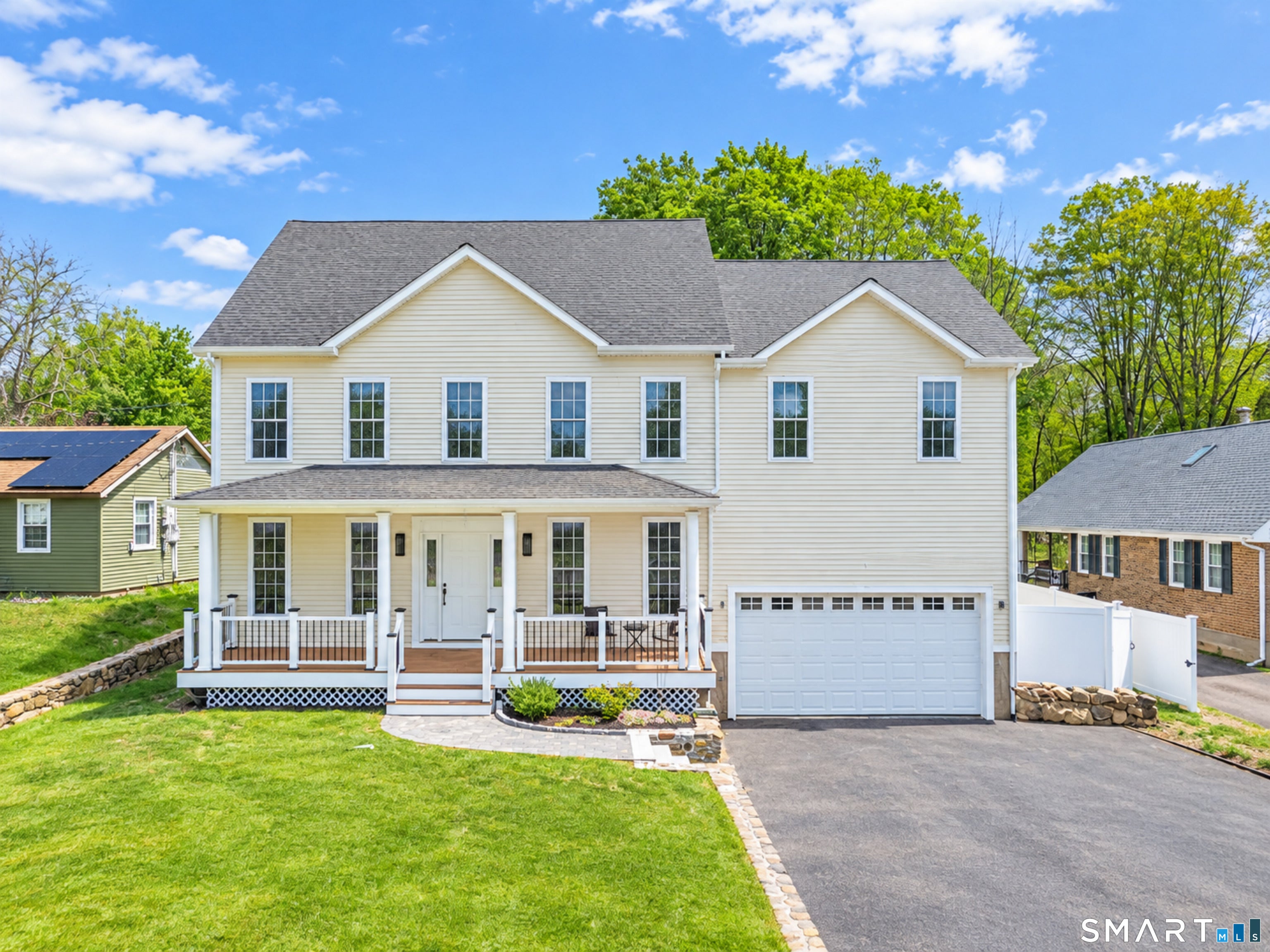 367 South End Road