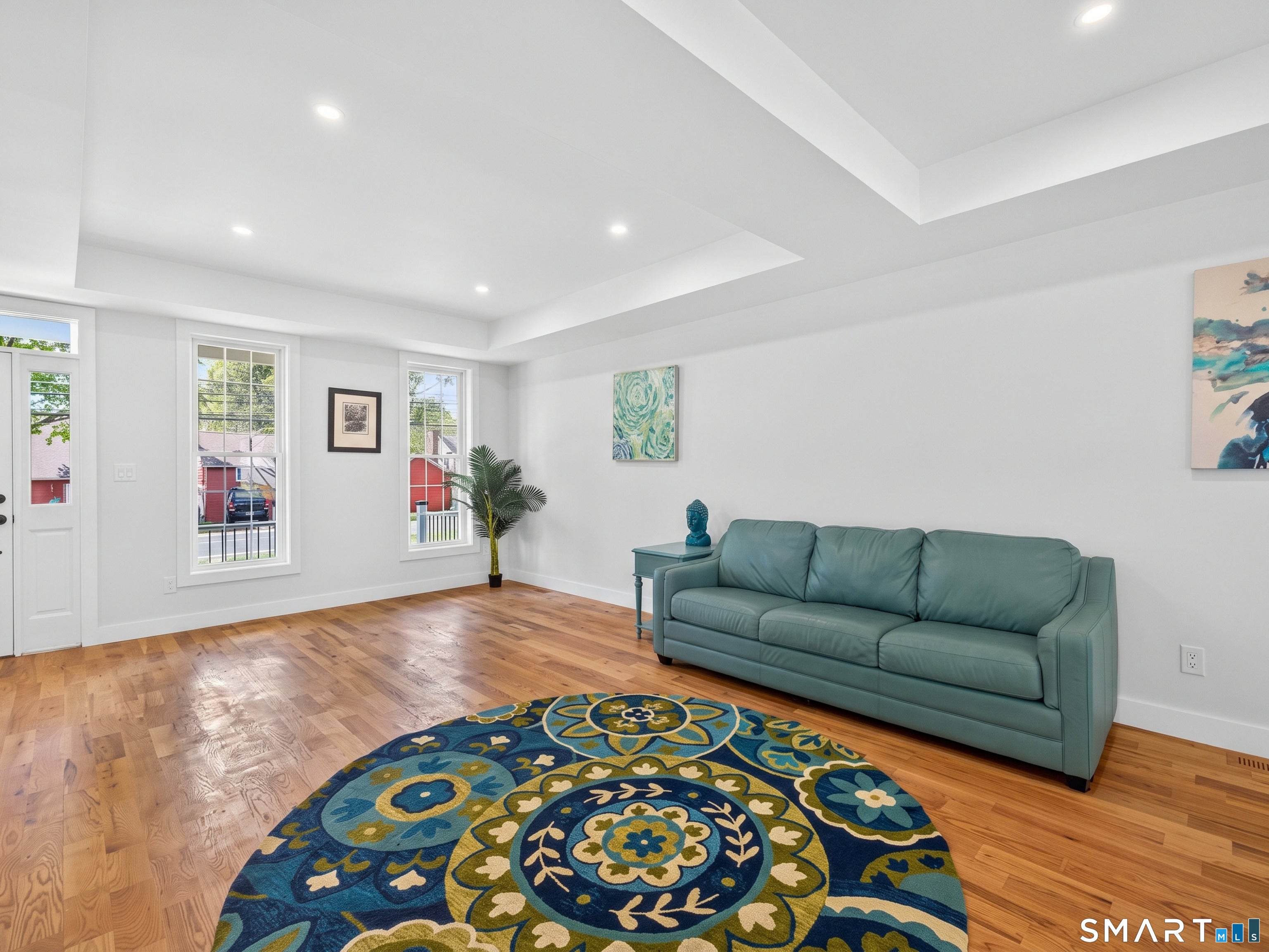 367 South End Road