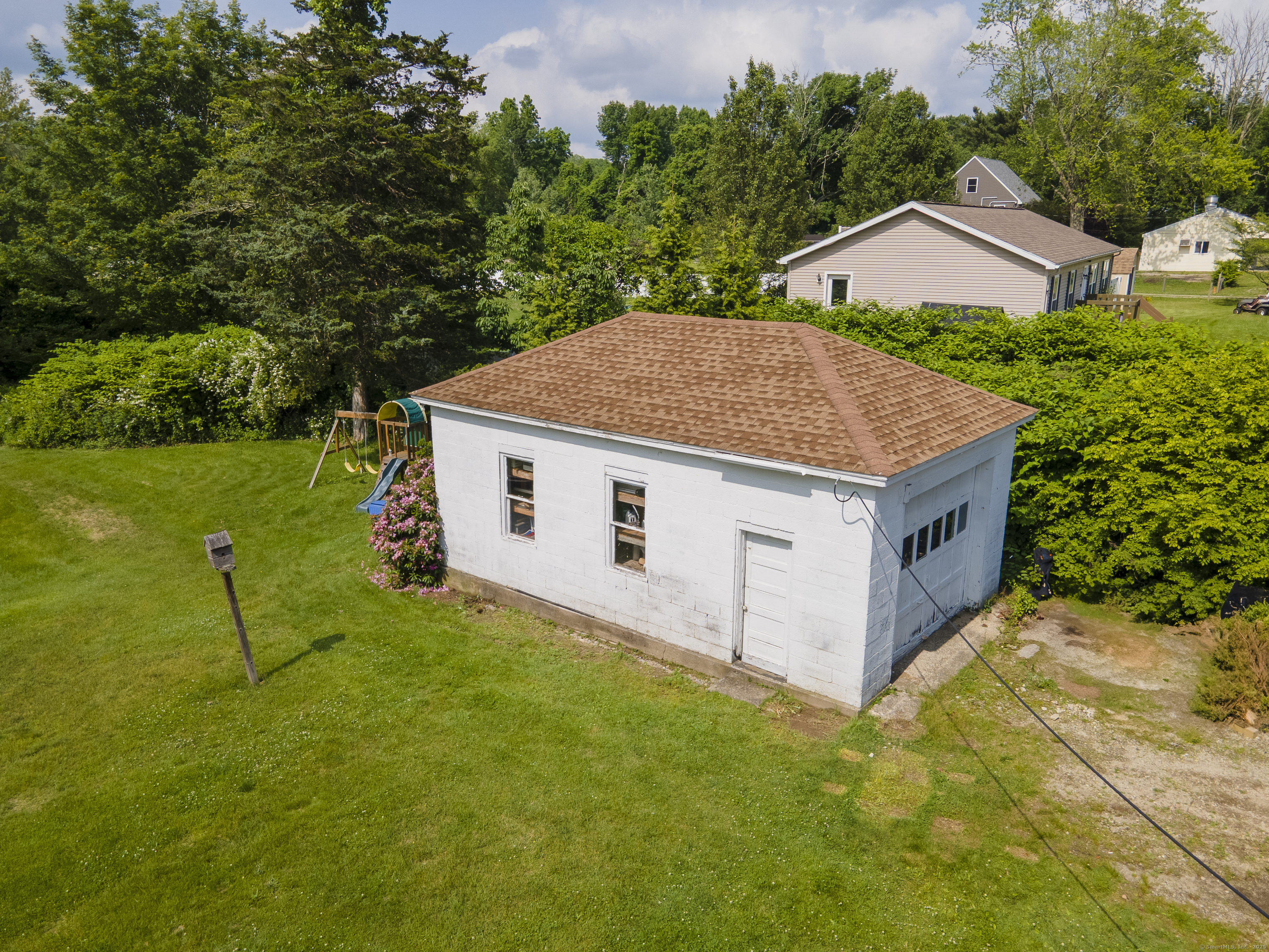 1264 Hartford Pike