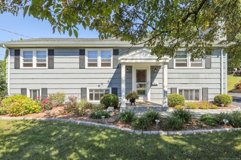 31 Caldwell Drive New Milford CT 06776