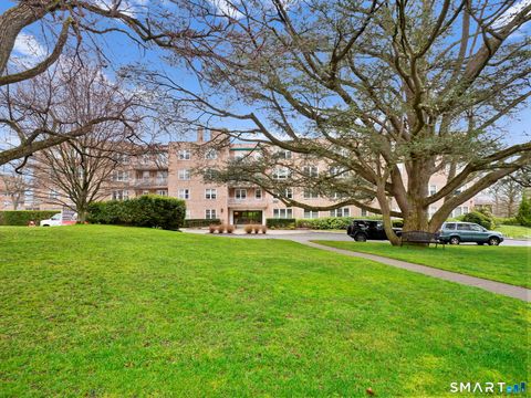 Tiny photo for 2 Putnam Hill #1A, Greenwich, CT 06830 (MLS # 24165268)