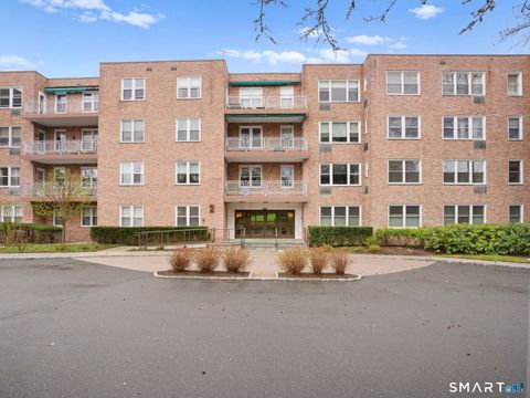 Tiny photo for 2 Putnam Hill #1A, Greenwich, CT 06830 (MLS # 24165268)